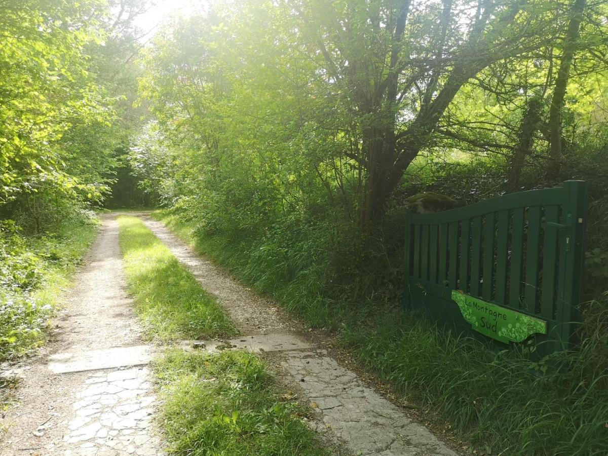 Bed and Breakfast La Montagne Sud Allemans Екстер'єр фото