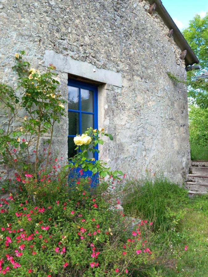 Bed and Breakfast La Montagne Sud Allemans Екстер'єр фото