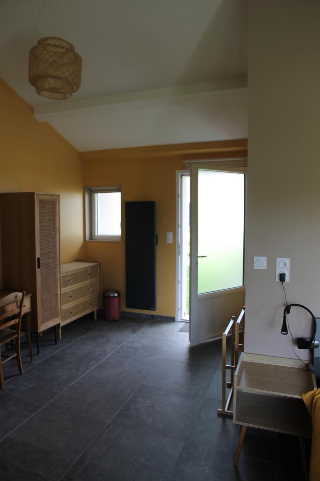 Bed and Breakfast La Montagne Sud Allemans Екстер'єр фото