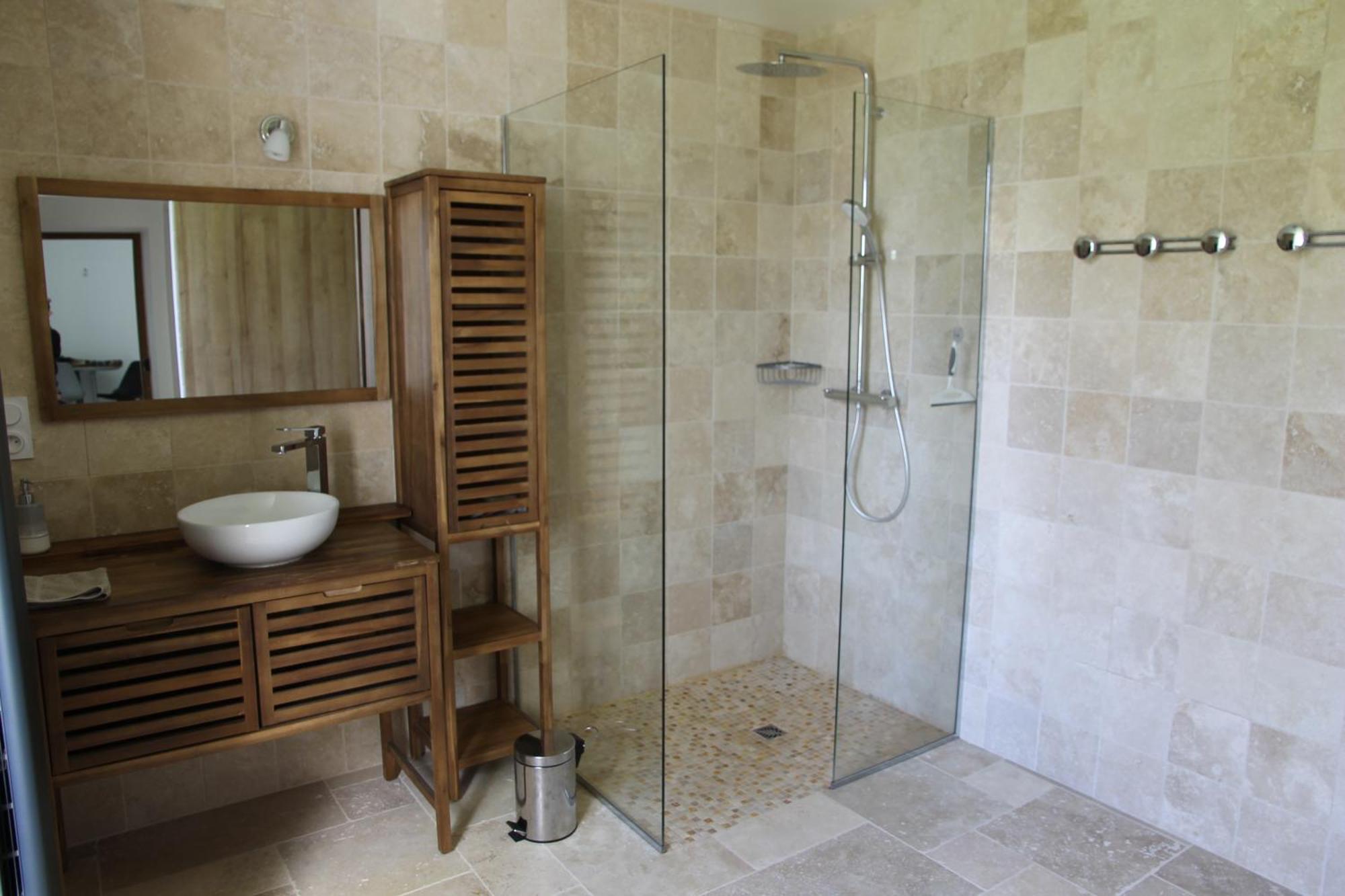 Bed and Breakfast La Montagne Sud Allemans Екстер'єр фото